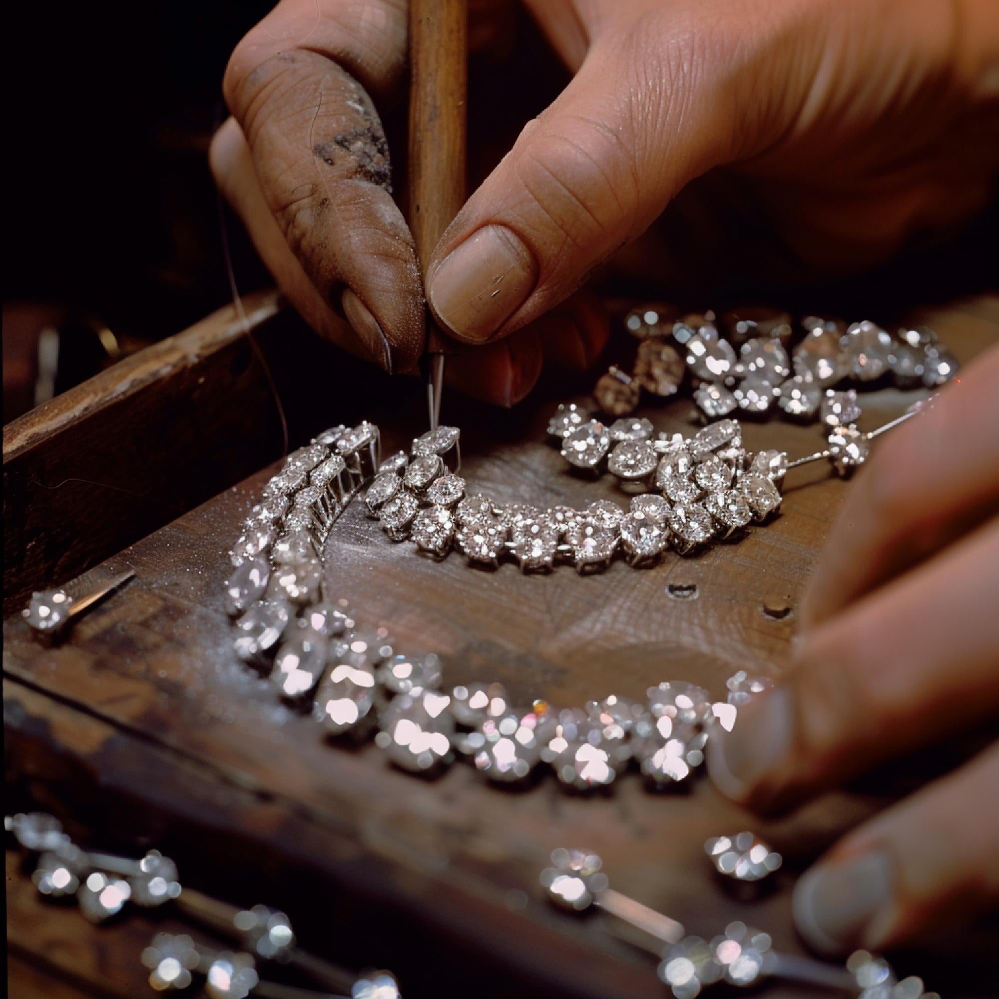 Suman’s Promise: Purity, Craftsmanship & Luxury.