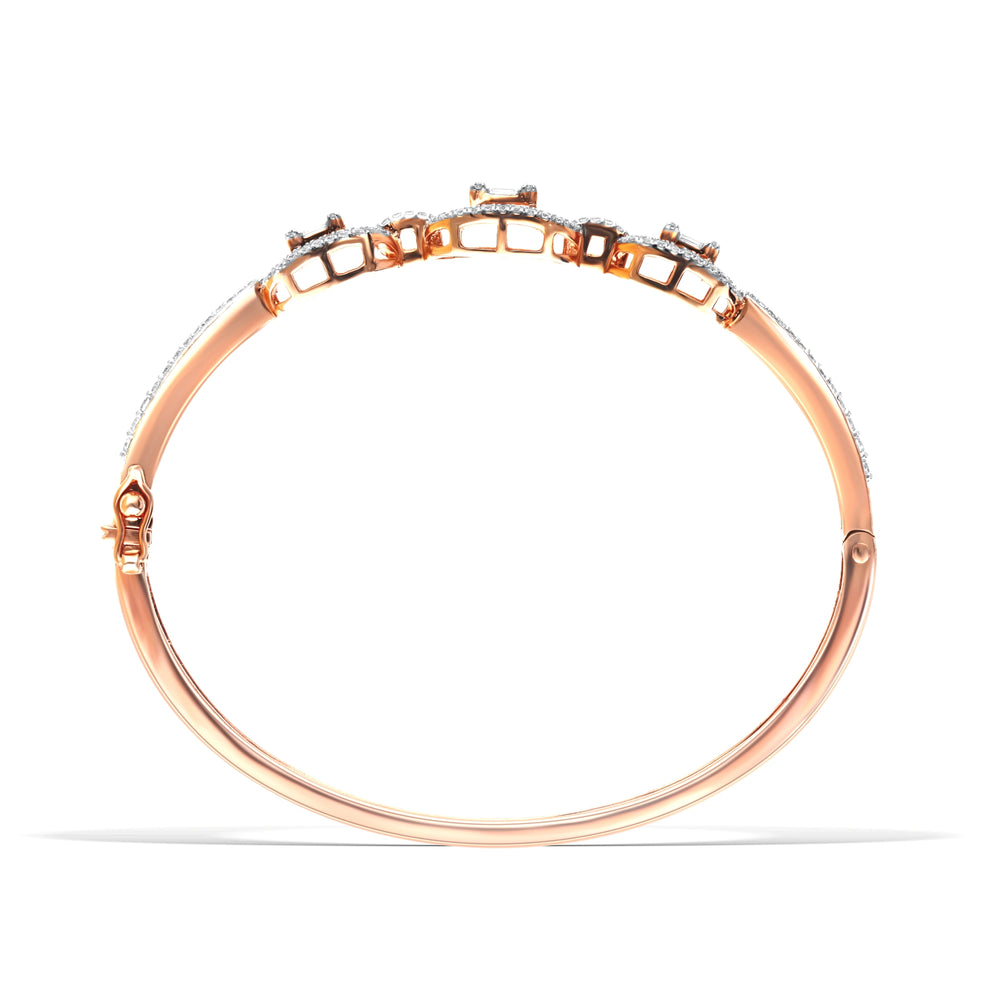 Linked Radiance silver bangle