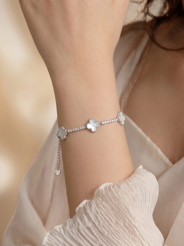 925 Sterling Silver Mother of Pearl Clover Bracelet