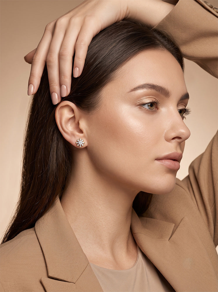 Lab-Grown Diamond Flower Gold Earrings