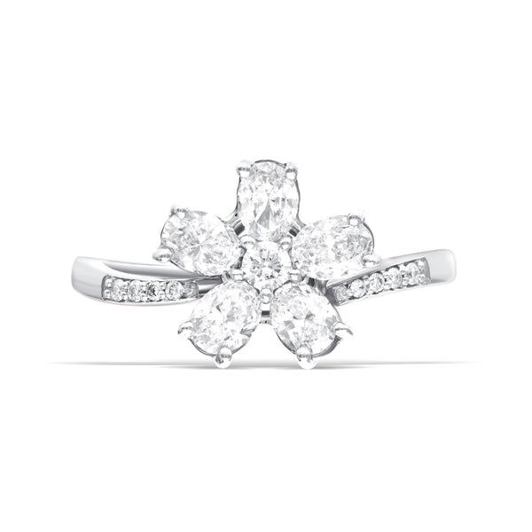 Luxurious Lab-Grown Diamond Rose Gold Floral Ring