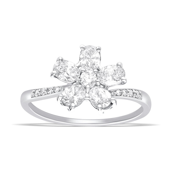Luxurious Lab-Grown Diamond Rose Gold Floral Ring