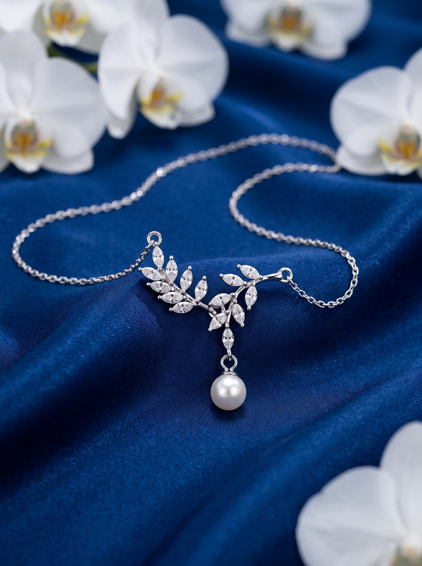 925 Sterling Silver Pearl & Moissanite Leaf Chain Pendant