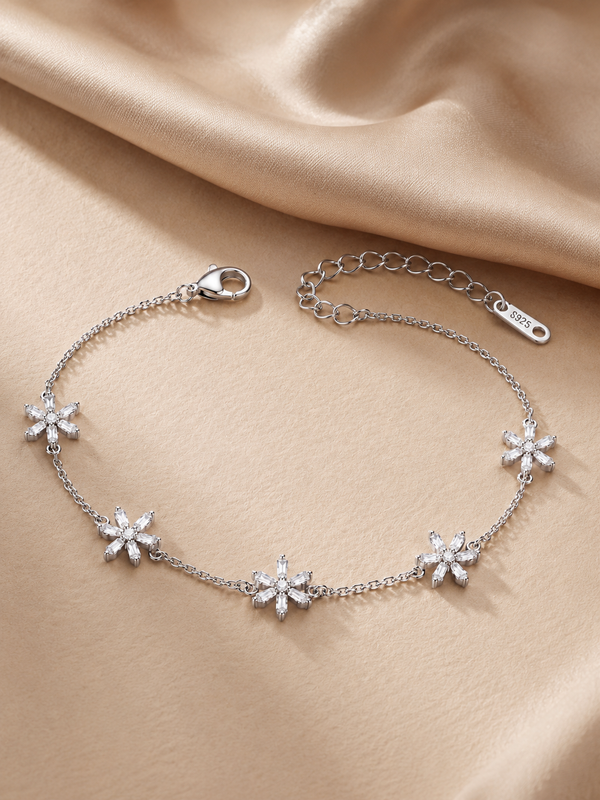 Sparkling Flower Silver Bracelet