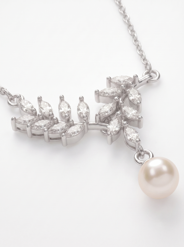 925 Sterling Silver Pearl & Moissanite Leaf Chain Pendant