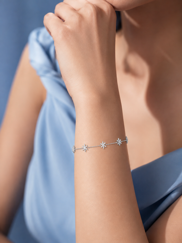 Sparkling Flower Silver Bracelet